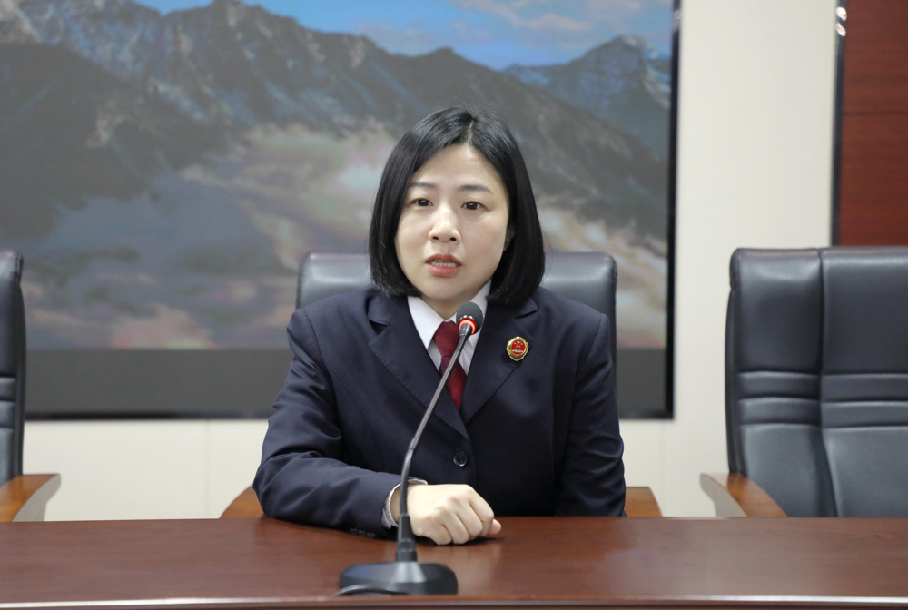 党组书记、检察长朱艳哲